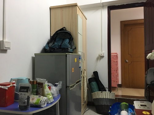 急轉(zhuǎn)南油A區(qū)單房，獨(dú)立廚衛(wèi)，冰箱維修后煥然一新